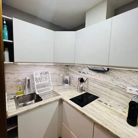 Daire Apartamento T0- 3d Encantador *
